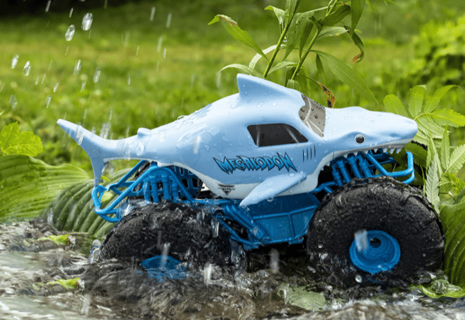 megalodon rc car in water