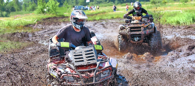 mud race atv